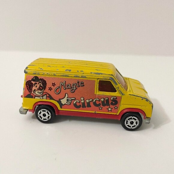 Majorette Fourgon Magic Circus Van Diecast Flaws Missing Doors - Picture 1 of 16